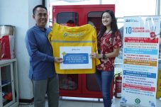 Salurkan Bantuan APD, IPC TPK Sebut Keberadaan TKBM jadi Bagian Terpenting Kinerja dan Produktivitas Pelabuhan