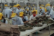 10.000 Buruh Pabrik Sritek Datang Ke Jakarta untuk Gelar Unjuk Rasa