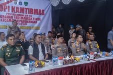 Dandim 0502 Jakarta Utara ikut serta kongkow bareng Polri dan warga