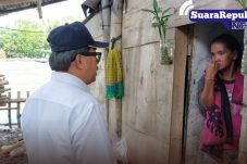 Hadapi banjir Rab Kadis Plt SDA bersama Stafsus Gubernur tinjau lokasi pembangunan tanggul