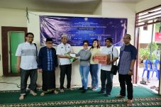 Semangat Kembali Berbagi, IKAFAH UKI 2000 Komitmen Adakan Kegiatan Sosial Tahunan Kepada Anak Yatim
