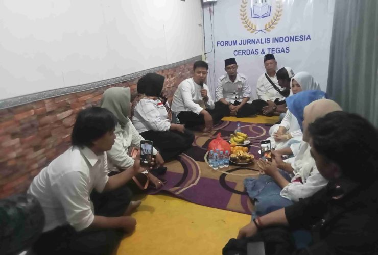 Peduli Sesama, FJI Bagikan Takjil dan Perkuat Solidaritas Jurnalis