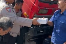 Beri kebahagiaan di Bulan Penuh Berkah Satbinmas Bagaikan Makanan Berbuka