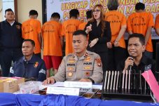 7 Sindikat Penjual SIM Card Ilegal berhasil di bekuk