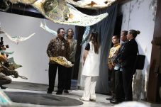 Pameran Seni Tenun Resmi di Buka