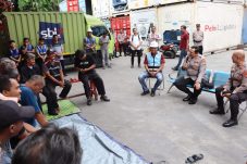 Kapolres Pelabuhan Tj Priok, Himbau Pemudik Jaga Ketertiban Saat Gelar Bakti Sosial