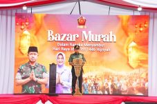 Panglima TNI resmi membuka bazzar murah