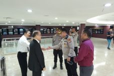 3800 Jemaat Padati Gereja di Kemayoran, Polisi Kerahkan Pasukan Gabungan Amankan Paskah 2025