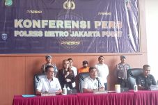 Dokter gigi terjerak undang-undang Pornografi