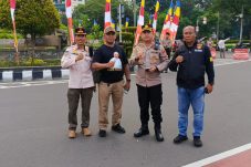 Personel gabungan TNI-Polri adakan pengamanan wasiak