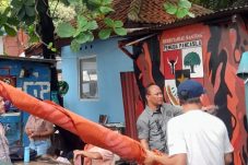 Operasi Berantas Jaya 2025! Polisi Bongkar Simbol Ormas, Jalan Dakota Bersih Total