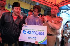 Walikota salurkan donasi korban kebakaran di Pademangan