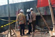 Hadapi banjir Rob, Pramono tinjau pembangunan Tanggul Mitigasi Rob