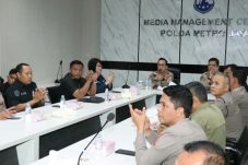 Kembali Polres Pelabuhan Tanjung Priok cetak prestasi, Kasihumas raih penghargaan terbaik