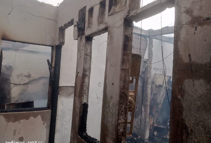Hendra Turut Prihatin Dengan Musibah Kebakaran Kelurahan Kapuk Muara Jakarta Utara