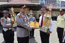 Polres Pelabuhan Tanjung Priok gelar berbagai macam perlombaan semarakkan hari Bhayangkara