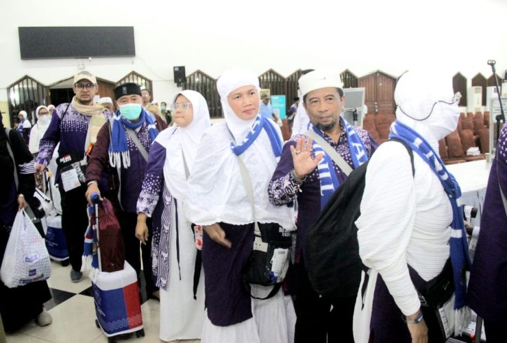 Alhamdulillah 435 Jemaah Haji Kloter terakhir asal jakarta utara kembali dengan selamat