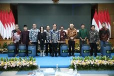 Serah terima 500 Drum HDPE guna dukung program penanganan sampah