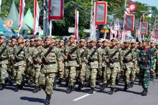 Menuju Indonesia Emas Kodam XIV/Hsn Gelar Kirab SPPI dan Yonif TP