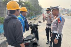 Polres Pelabuhan Tanjung Priok Gelar Operasi Patuh Jaya 2025, Edukasi Pengendara Secara Humanis