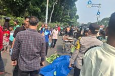 Naas Pria 51 Tahun Tewas Tertimpa Pohon Tumbang di Jalan Benyamin Sueb Kemayoran