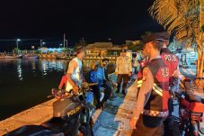 Polsek Kepulauan Seribu Utara, patroli malam himbau warga bahaya judol