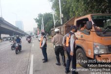 Kasudin Perhubungan Jakarta Utara Hendrico Akan Tindak Tegas Kendaraan Plat Merah dan Plat Umum