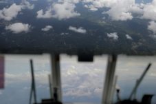 BPBD DKI Jakarta melaksanakan Operasi Modifikasi Cuaca dengan Penyemaian Awan
