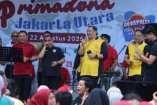 Kapolres Pelabuhan turut serta ramaikan senam primadona