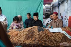 Sampaikan duka Pramono melayat ke rumah almarhum Affan