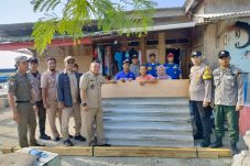 Keluarga korban kebakaran terima serah terima bantuan