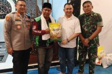 Perkuat sinergi dan jaga kondusifitas wilayah, Polres Metro Jakarta Utara gelar baksos bersama ojol
