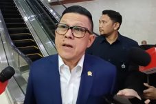 Stop Tot Tot Wuk Wuk : bukan hanya mereka saja yang mau cepat sampai ke tujuan.
