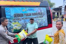 2,5 Ton Beras Murah ke Masyarakat dan Pengguna Jasa Pelabuhan