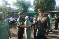 Di hari kesaktian pancasila , Kodim 0502/Jakarta Utara adakan kenaikan pangkat