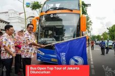 Wagub DKI Jakarta Luncurkan Layanan Bus Open Top Tour of Jakarta