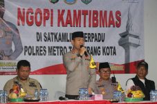 Kapolres Ajak Warga Neglasari Bersinergi Cegah Tawuran dan Narkoba