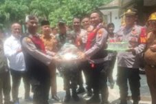 Rombongan Polsek Cikarang Utara sambangi Kodum 0509 Kab. Bekasi, beri ucapan HUT TNI