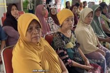 Jumat Peduli Polsek Koja bersama PT Pelindo Gelar Bakti Sosial di Kelurahan RBU