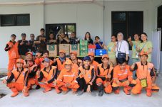 Memperingati Hari Pangan Sedunia 300 PPSU Kelurahan Sunter Jaya Menerima Paket Sembako