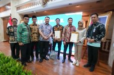 Pemkot Jakarta Utara dan BNI46 Cabang Tanjung Priok Sinergi   Tebus Ijazah dan Santunan yatim dan dhuafa