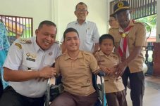 Ada yang menarik area kantor pemkot Bekasi dikunjungi siswa-siswi SLB Patriot Kota