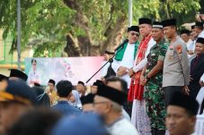 Santri pilar moral bangsa, generasi yang berakhlak mulia, berkarakter kuat, dan cinta tanah air