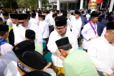 Ribuan Santri Ramaikan Pemkot Tangsel, Pilar: Mereka Aset dan Pondasi untuk Membangun Bangsa