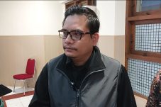 Tiga Dosen Institut Stiami Jakarta alami PHK sepihak dan gaji tak sesuai kontrak