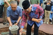 Wujudkan Cita-cita Gusdur, Keluarga Besar menggelar Peletakan Batu pertama Pusat Kajian Islam