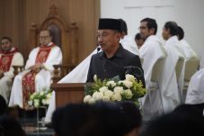 Hadiri Pemberkatan Gereja Katolik Santo Yohanes Paulus II ,Abdul Haris sampaikan pesan harmonisasi