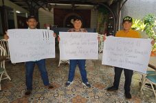 Para pekerja ext Institut Stiami yang di PHK sepihak laporkan yayasan ke pihak berwajib