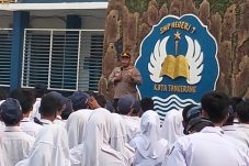 Polres Metro Tangerang Kota Tanamkan Nilai Disiplin dan Anti Kekerasan di Sekolah