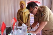 Kota Bekasi raih juara 1 Pos Pelayanan Teknologi tingkat Provinsi Jawa Barat